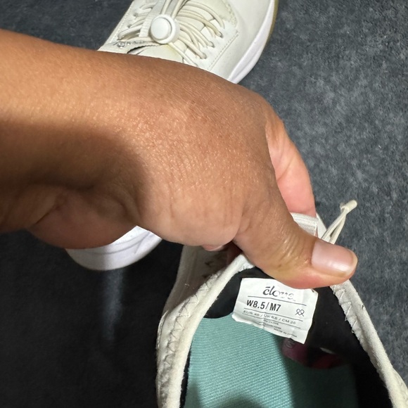 CLOVE🩺🦋 Element Cream Casual Sneakers - Picture 5 of 8